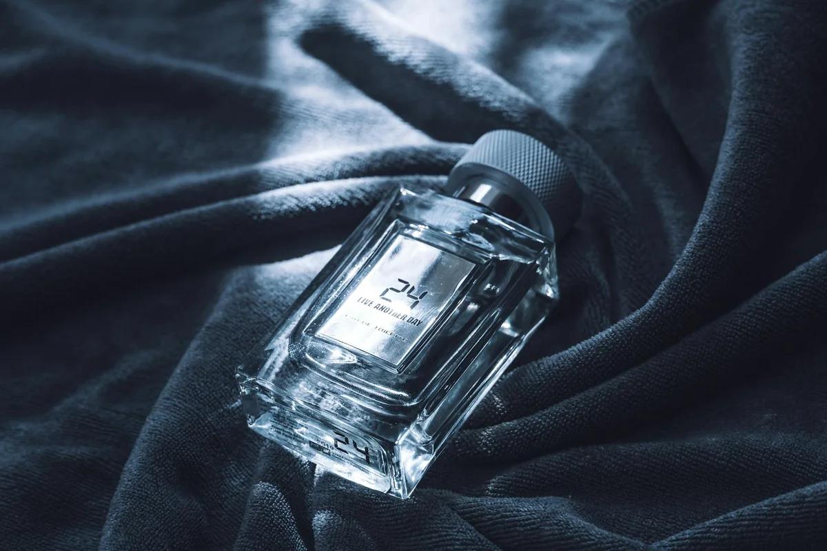 藤ヶ谷太輔1年ぶり新香「11」登場！為何選6月開花的牡丹？