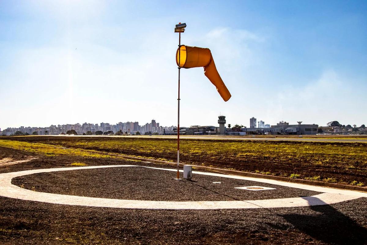 杜拜國際機場限縮外國航班！印度航司首當其衝，每月最多1趟