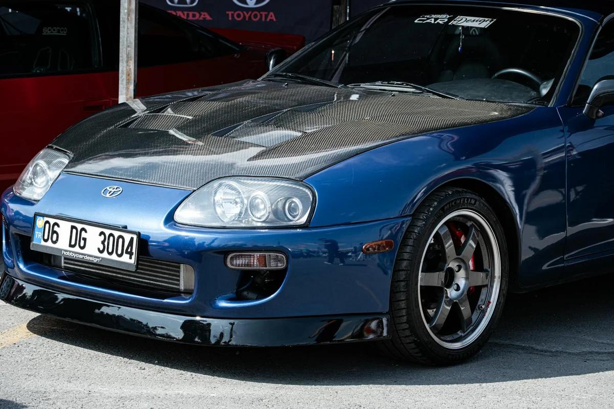 瑪莎拉蒂聯手瑞士頂級鐘錶品牌！飛行陀飛輪手錶全球限量100支