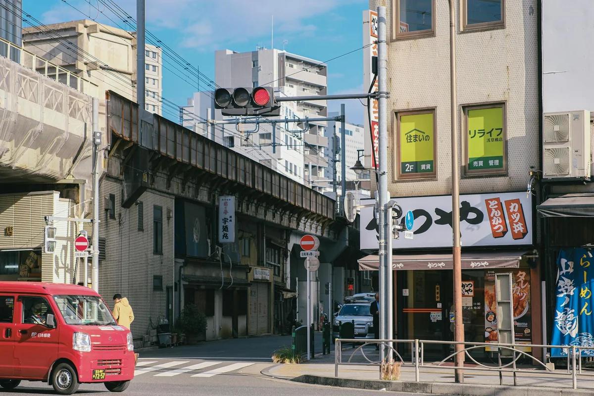 百貨店全滅的八王子市：一紙報告書如何預測未來