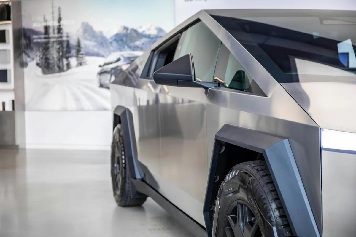 20歲購車4成選電動！首季暴增228%背後真相