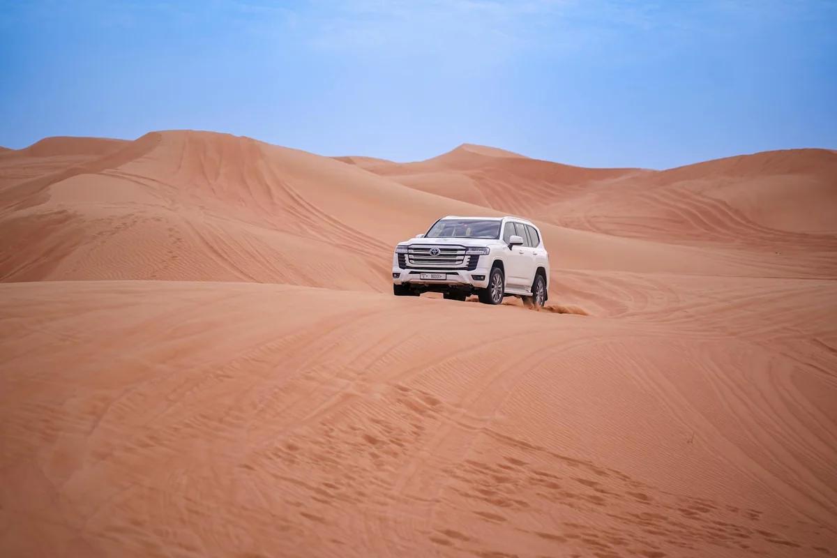 豐田蘭德酷路澤250汽油車款新增安全與防盜功能