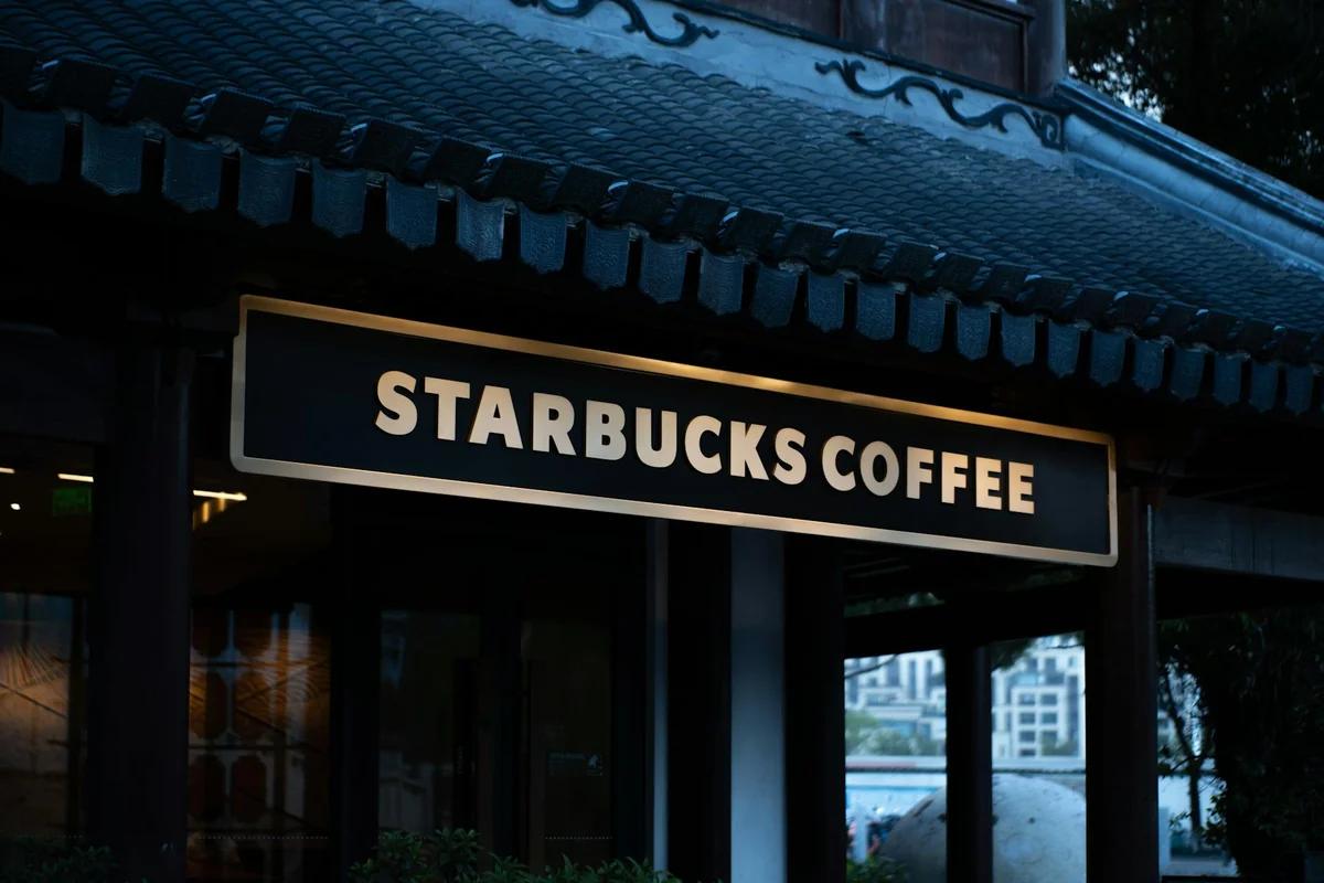 星巴克30週年限定！每間店只賣一種「THE STAR 法芭」，5款經典再進化