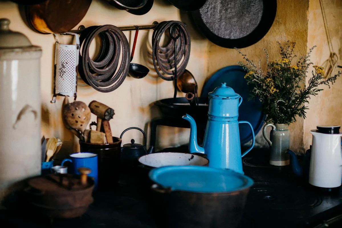 追了一個月「傳統主婦」網紅：「我不能裝作完全沒享受過」