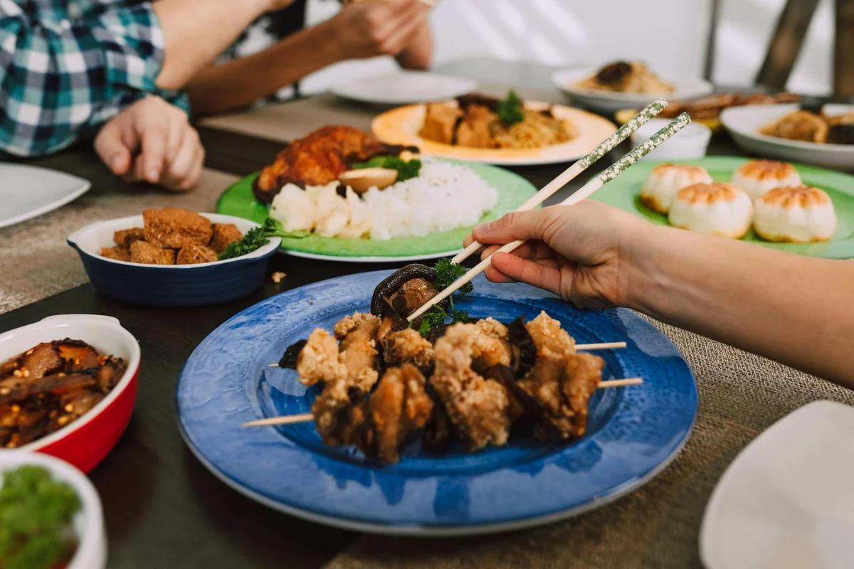 英倫沙拉油炸薯條三明治！日本人都不敢吃的5國經典組合