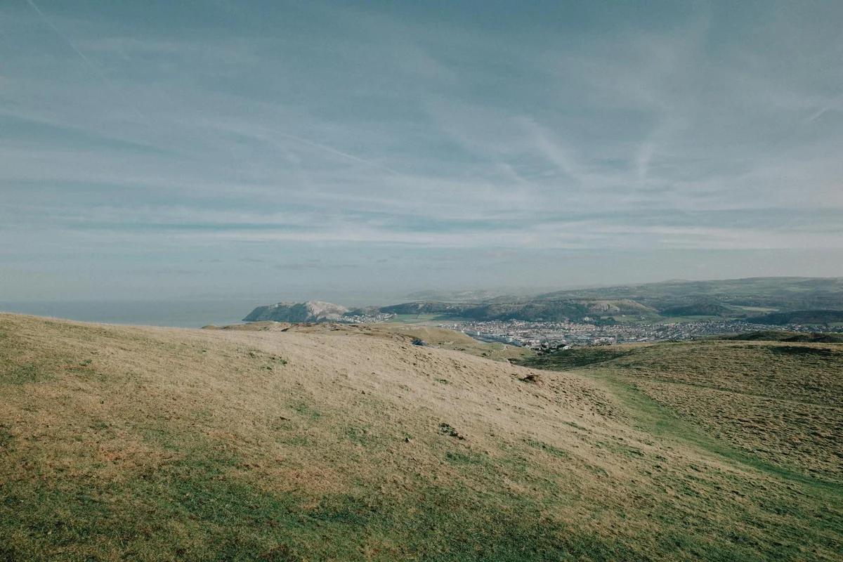 威爾斯選戰白熱化！8,000職缺核電廠成關鍵