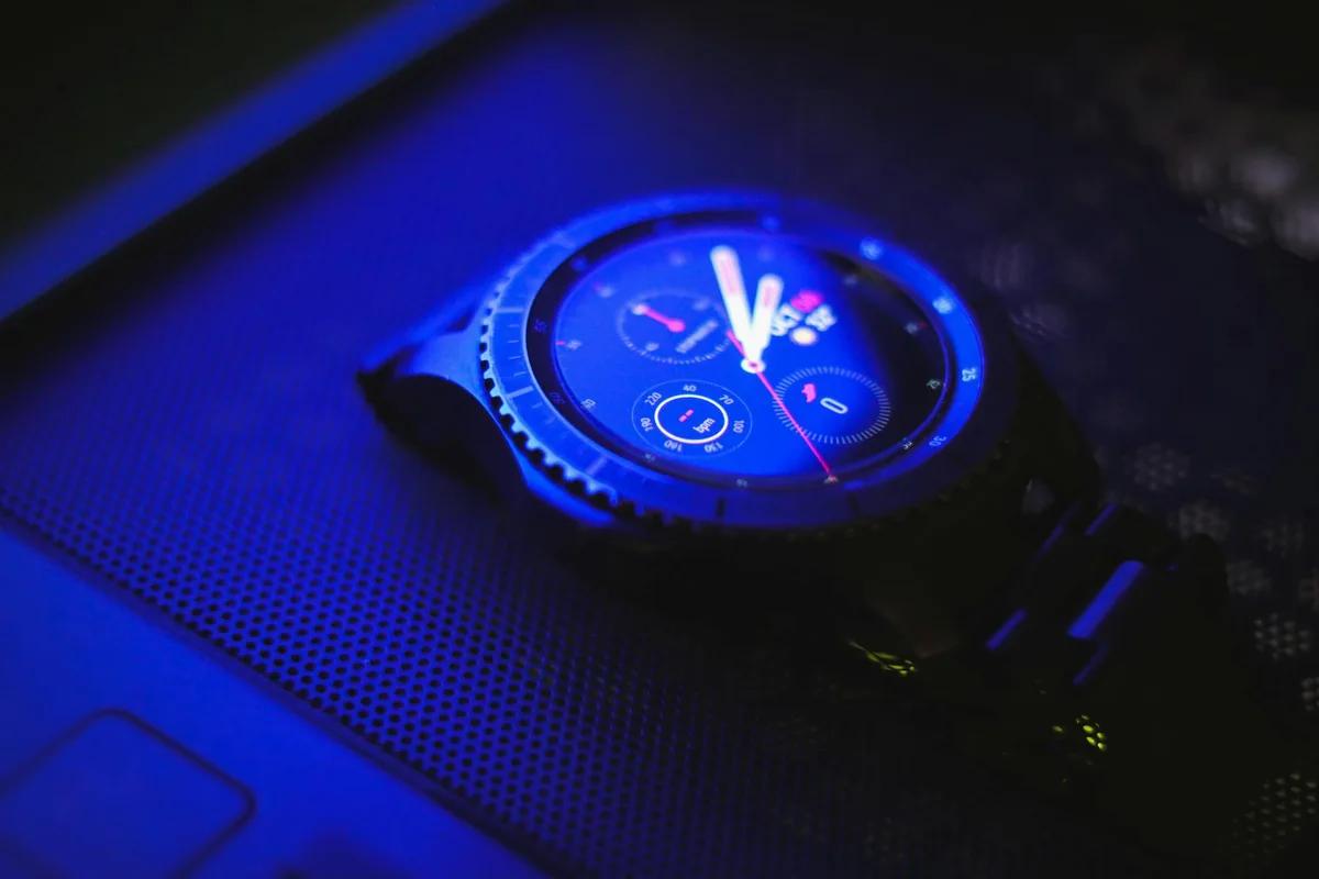 瑞士Blackout Watch推74萬新作！鍛造碳+白色夜光設計，時計愛好者驚呼 ／ Photo by Imthiyaz Syed