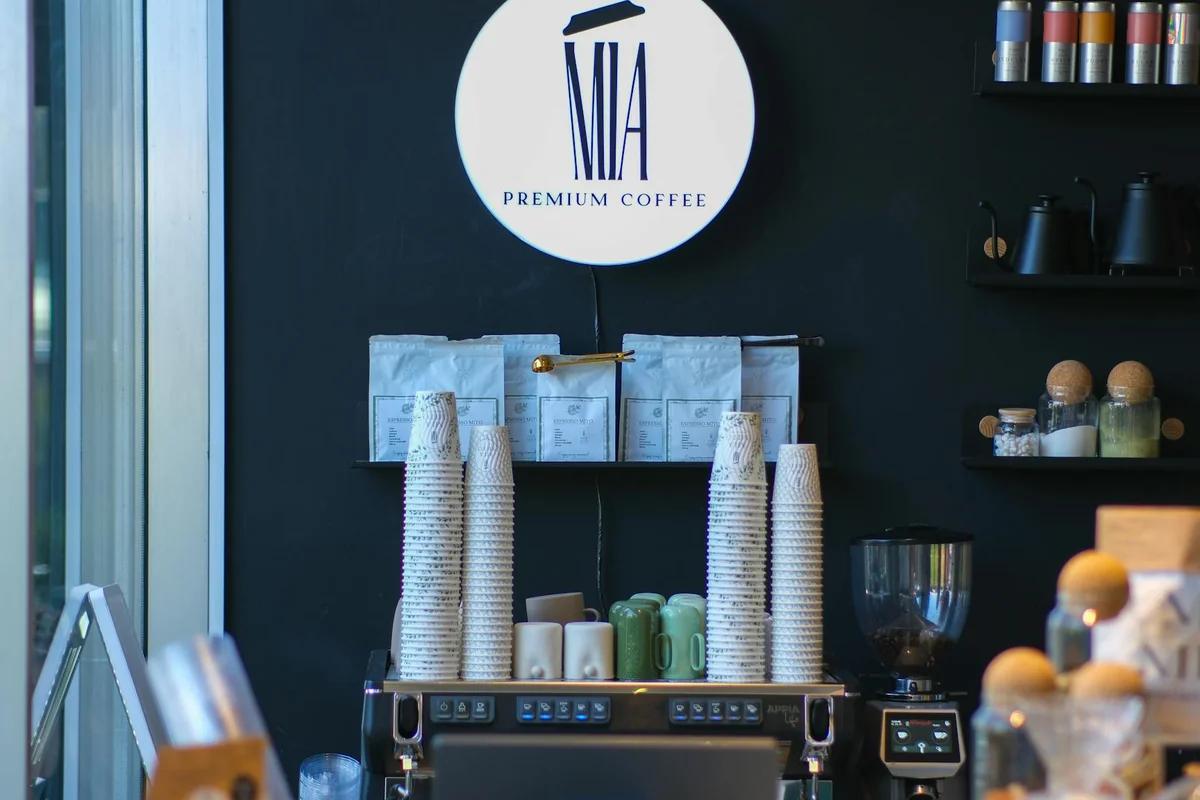 咖啡連鎖品牌新招數！KNOWS COFFEE進軍商場，目標鎖定高收入主婦與上班族