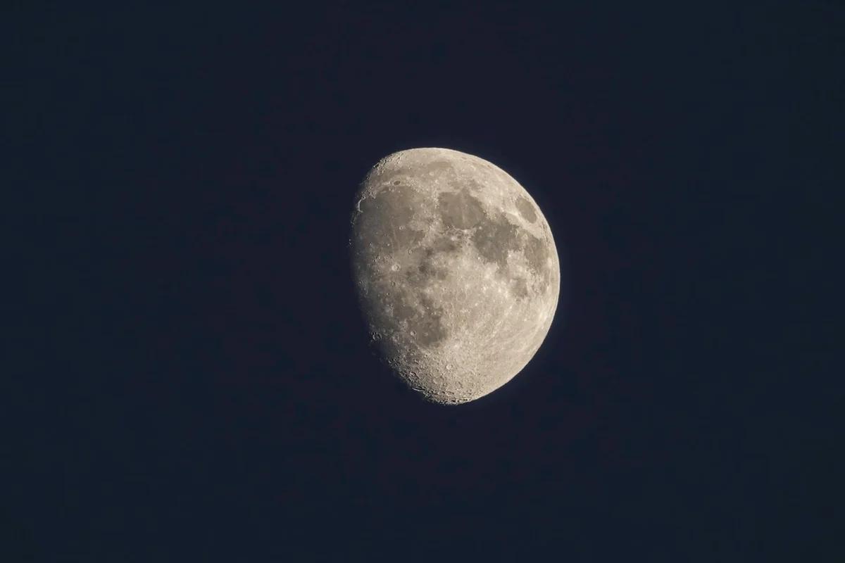 NASA長官親曝未來10年重點！月面基地將成人類太空基地核心 ／ Photo by Bejan  Adrian