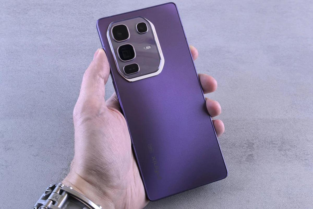 京セラTough手機TORQUE G07：日本限定太可惜，設計理念竟符合歐盟趨勢 ／ Photo by Andrey Matveev