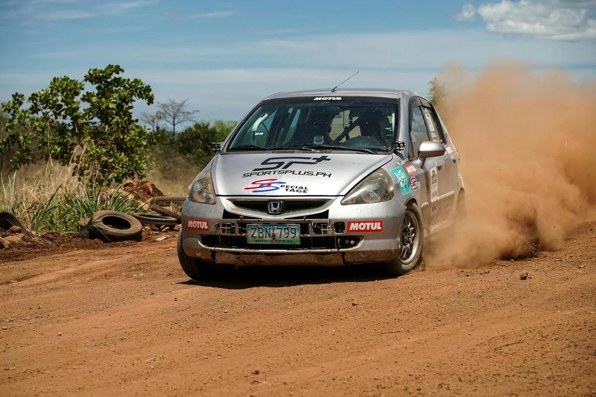 斯巴魯神秘新車亮相WRC轉播！網狂猜：2027年復活？