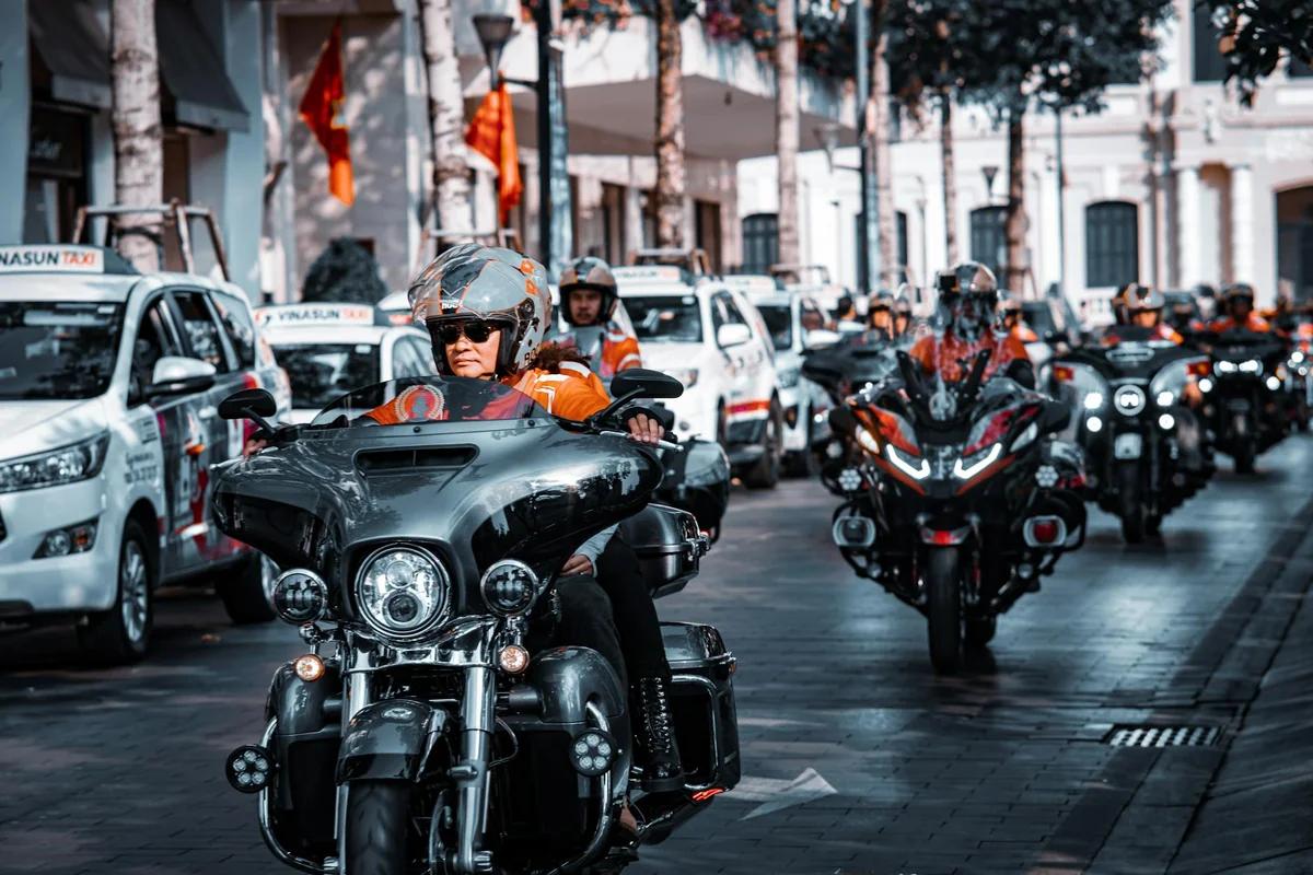 《上班族金太郎》暴走背後：他為心愛盲女做的瘋狂救贖