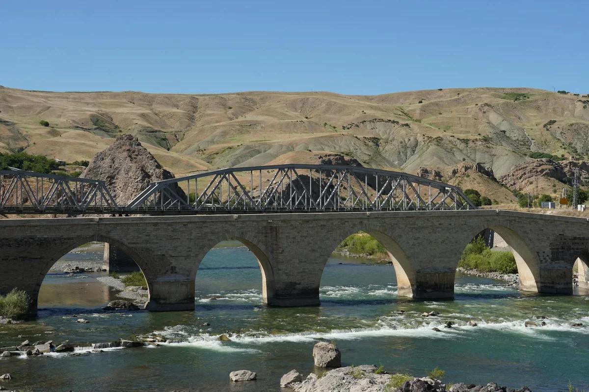 阿蘇大橋下竟藏活斷層!「地震時先讓橋斷」的設計哲學 / Photo by amihope